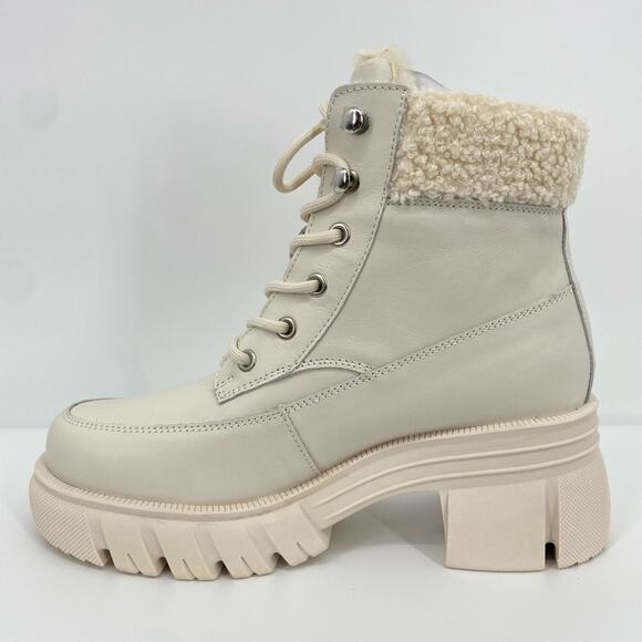 ALDO NWOT Marni Lace Up Lug Sole Boot White Size 9 Waterproof Chunky - Picture 3 of 8
